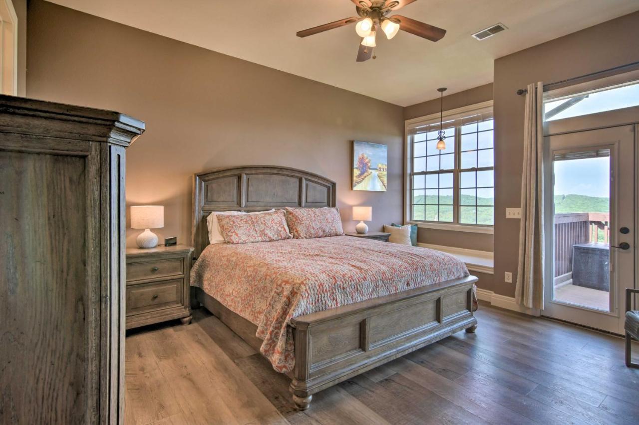 Luxe Branson Retreat With Mtn Views And Pool Access! 아파트 외부 사진